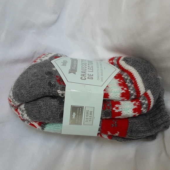 Kids Reading Socks from Indigo - Picture 2 of 4